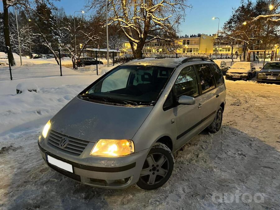 Volkswagen Sharan 1 generation [restyling] Minivan