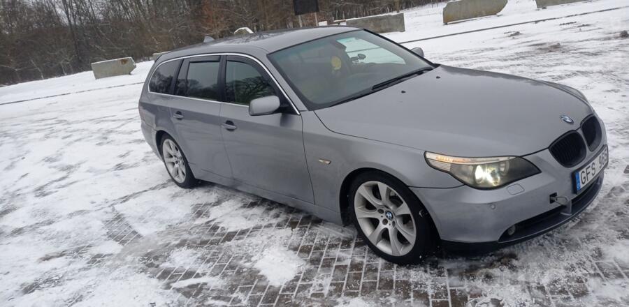 BMW 5 Series E60/E61 Touring wagon