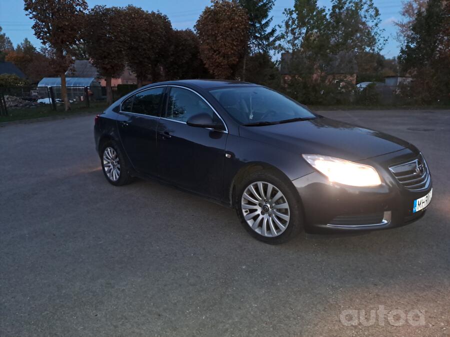 Opel Insignia A Sedan 4-doors