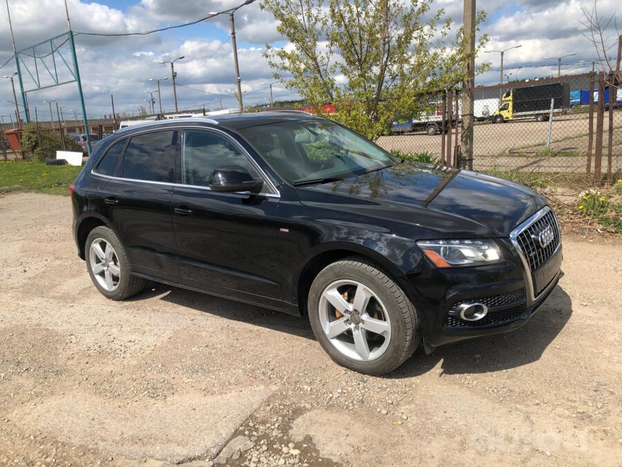 Audi Q5 8R Crossover