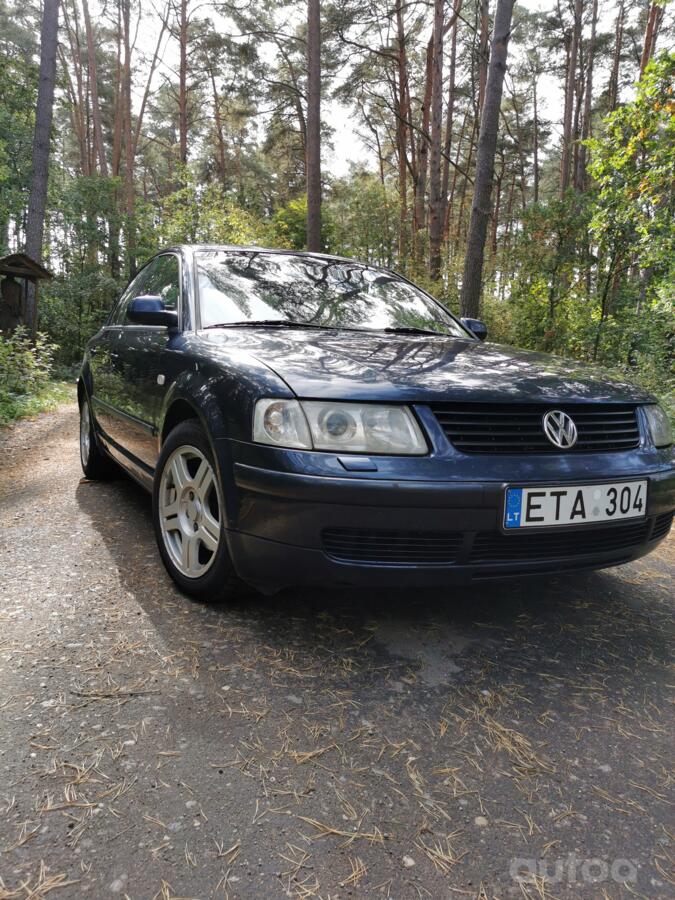 Volkswagen Passat B5 Sedan 4-doors