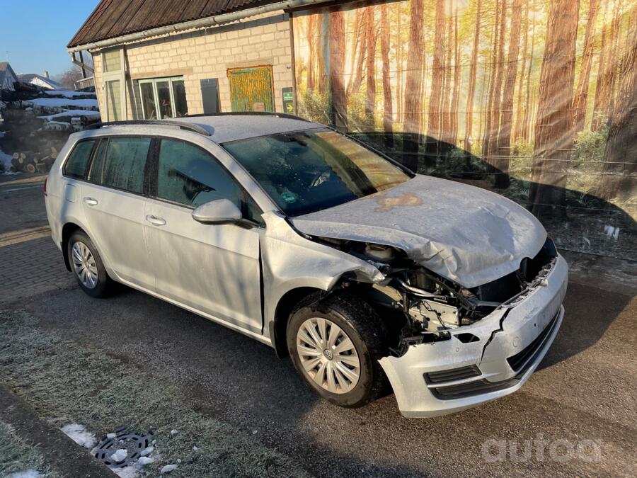 Volkswagen Golf 7 generation Variant wagon 5-doors