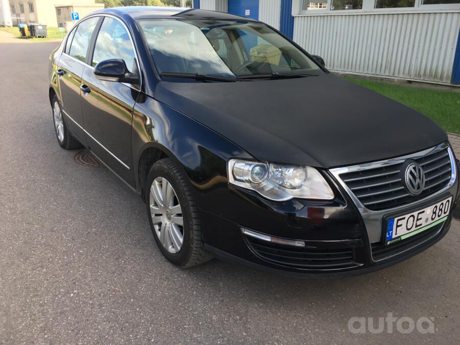 Volkswagen Passat B6 Sedan 4-doors