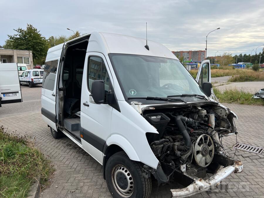 Mercedes-Benz Sprinter Second generation