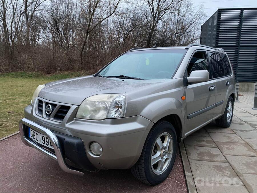Nissan X-Trail T30 Crossover