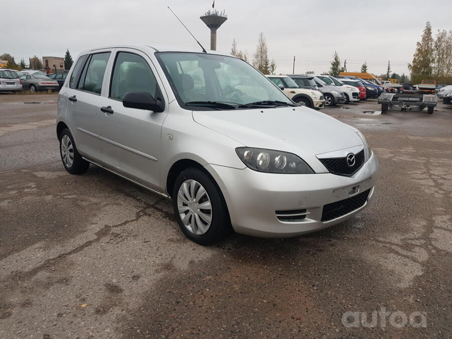 Mazda 2 1 generation [restyling]