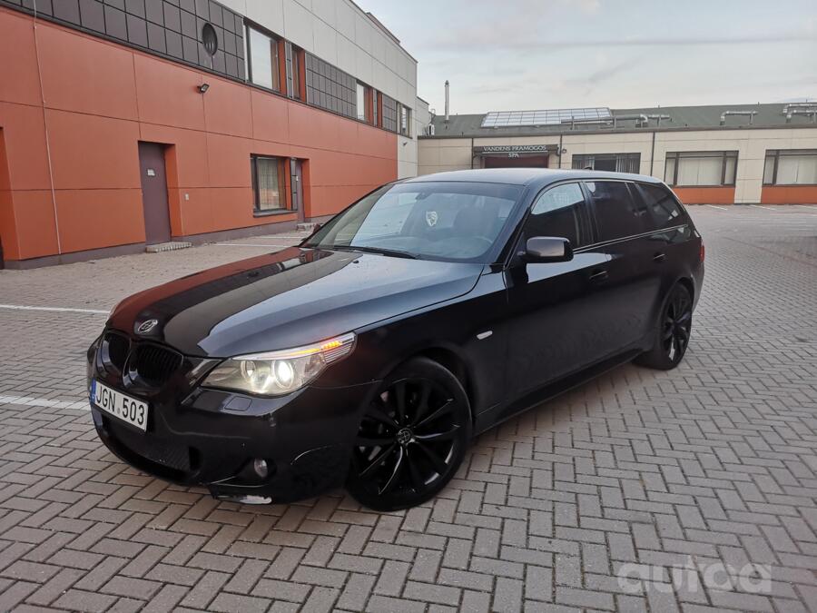 BMW 5 Series E60/E61 Touring wagon