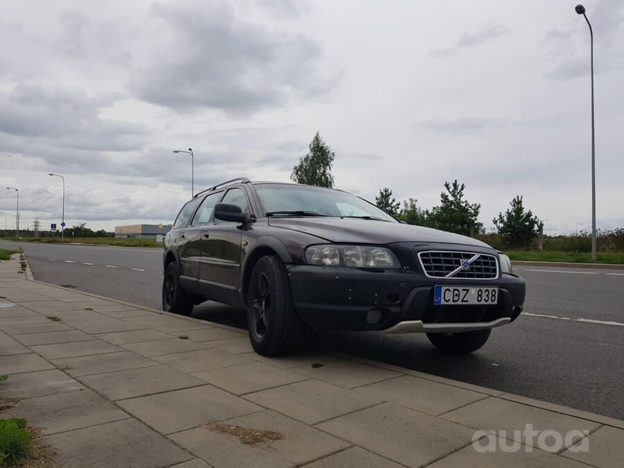 Volvo XC70 2 generation wagon
