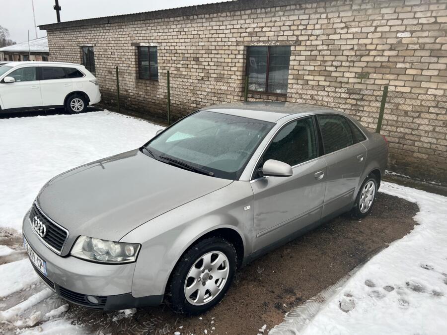 Audi A4 B6 Sedan