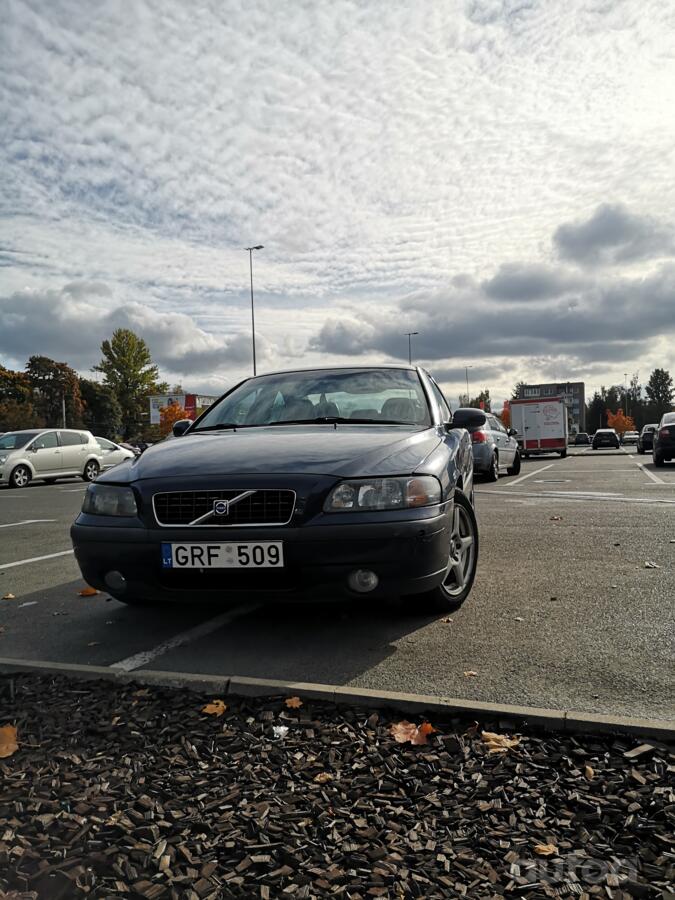 Volvo S60 1 generation [restyling] Sedan