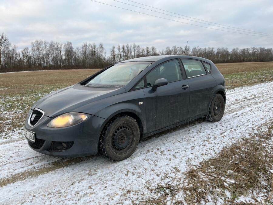 SEAT Leon 2 generation Hatchback 5-doors