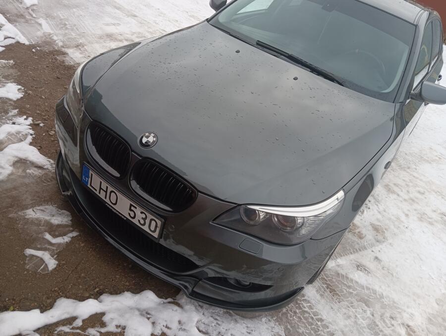 BMW 5 Series E60/E61 Sedan