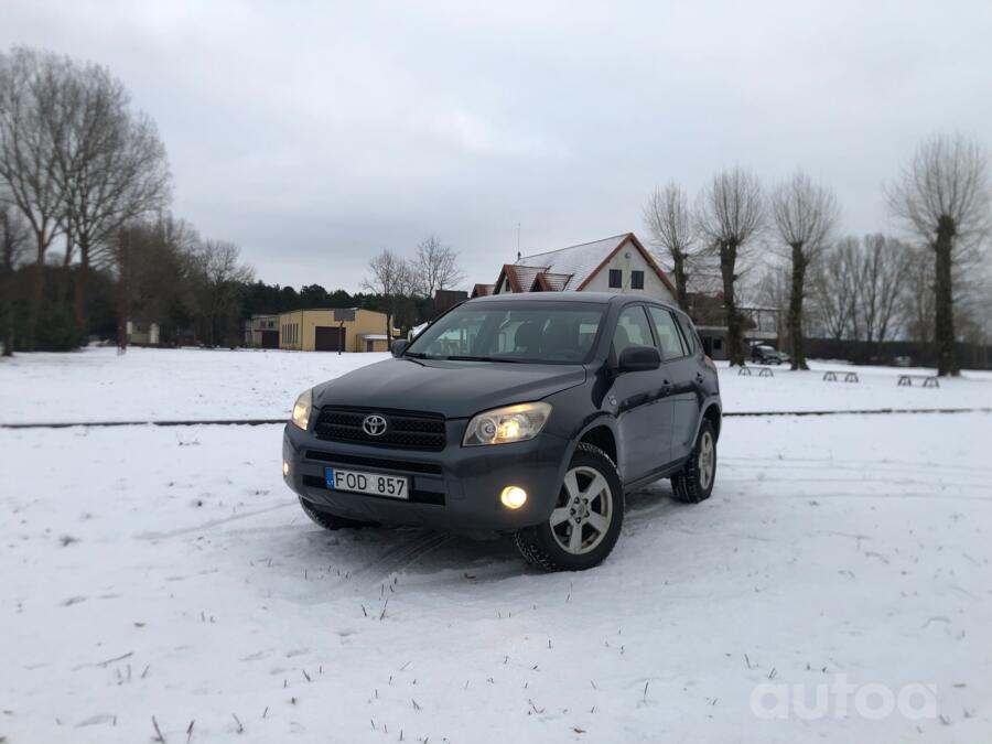 Toyota RAV4 3 generation Crossover