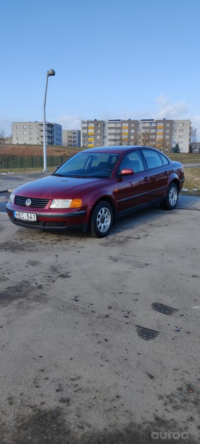 Volkswagen Passat B5 Sedan 4-doors