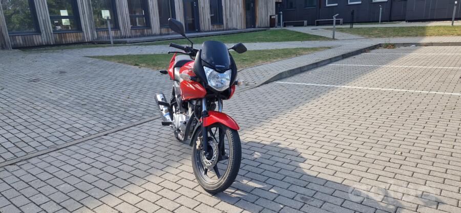Honda CBF