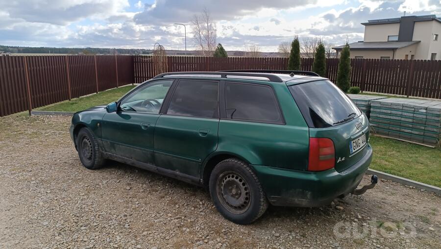 Audi A4 B5 Avant wagon 5-doors
