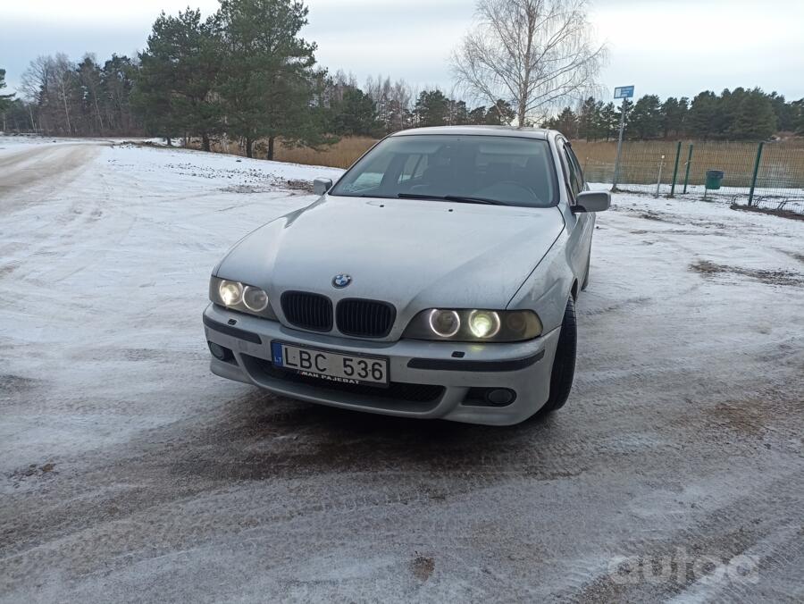 BMW 5 Series E39 Sedan 4-doors