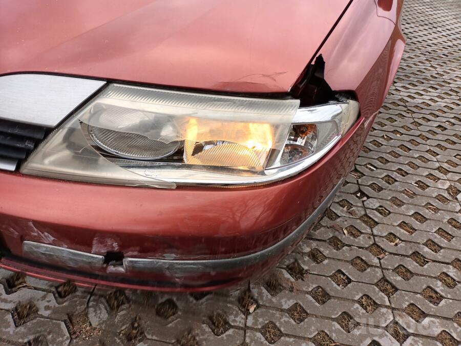 Renault Laguna 2 generation Grandtour wagon