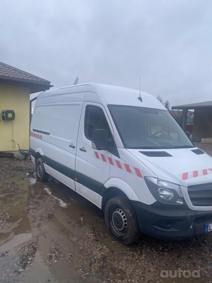 Mercedes-Benz Sprinter Second generation