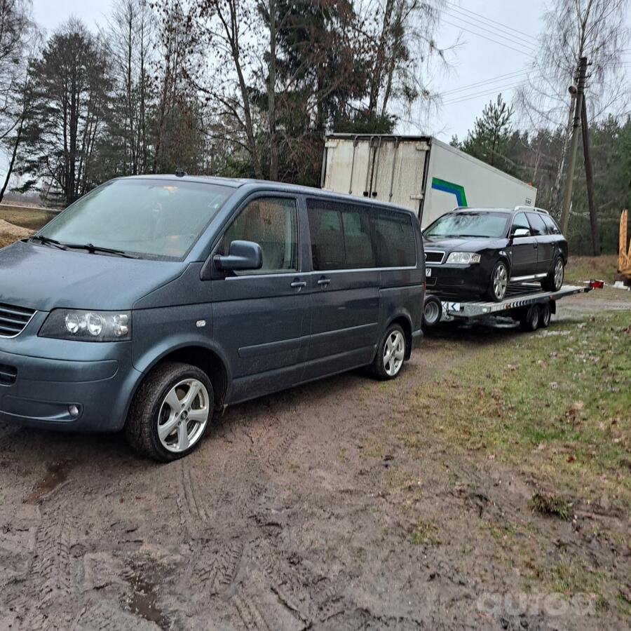 Volkswagen Multivan T5 Minivan