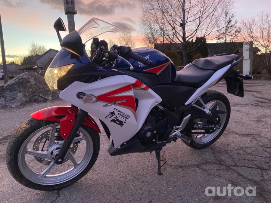 Honda CBR