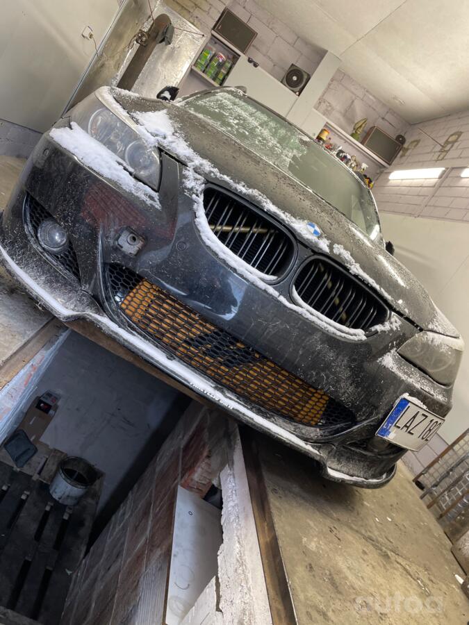 BMW 5 Series E60/E61 Touring wagon