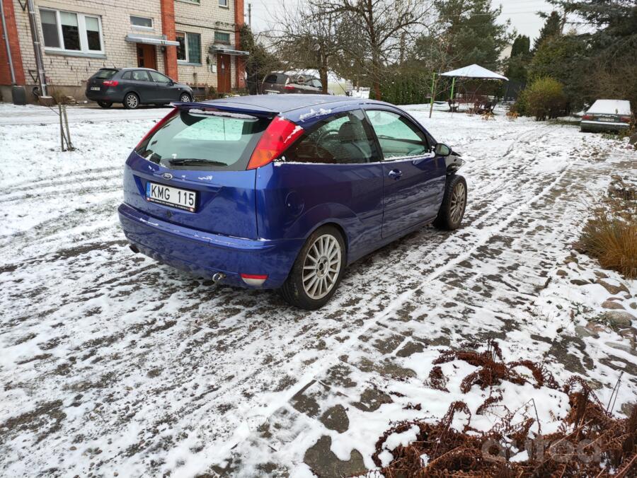 Ford Focus ST 1 generation