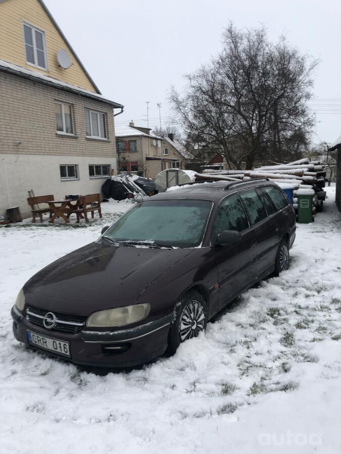 Opel Omega B wagon