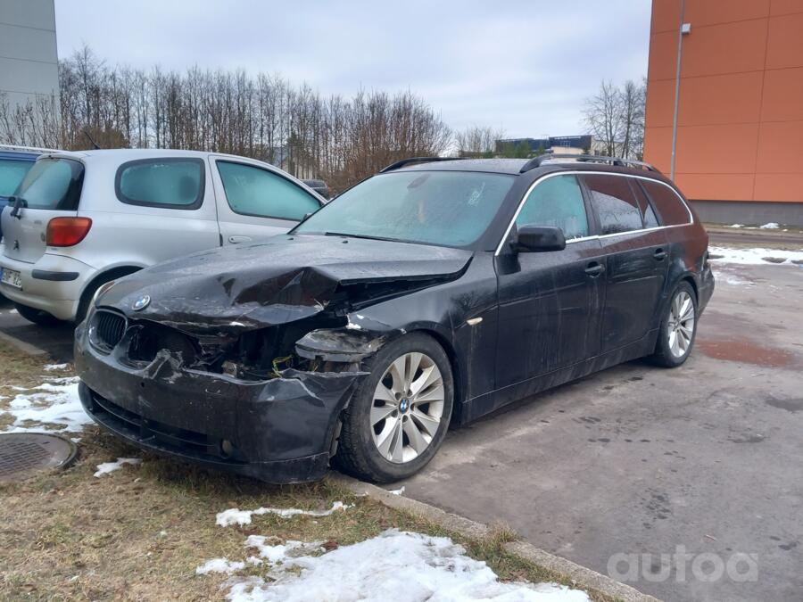 BMW 5 Series E60/E61 Touring wagon