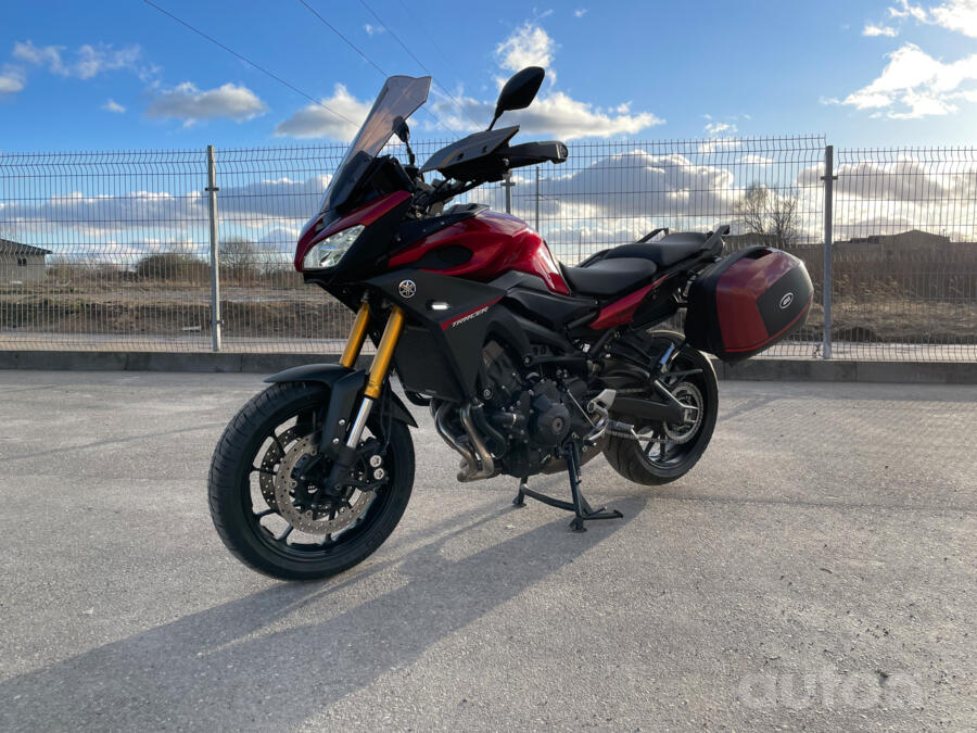 Yamaha TRACER