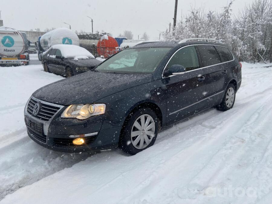 Volkswagen Passat B6 wagon 5-doors