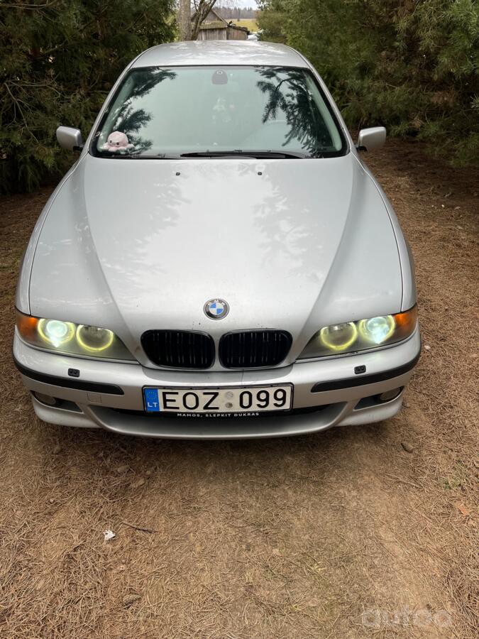 BMW 5 Series E39 Touring wagon