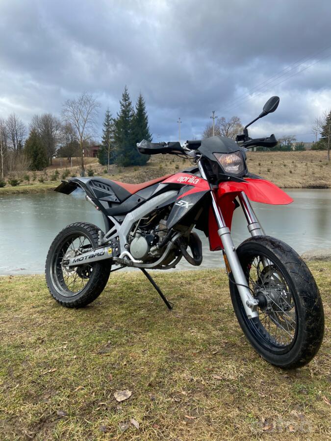 Aprilia SX
