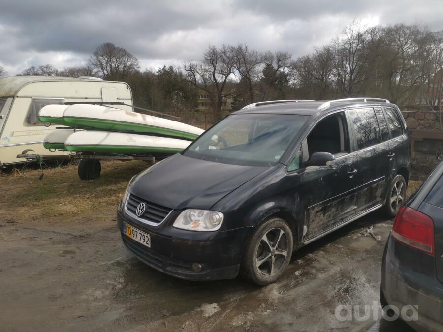 Volkswagen Touran 1 generation Minivan
