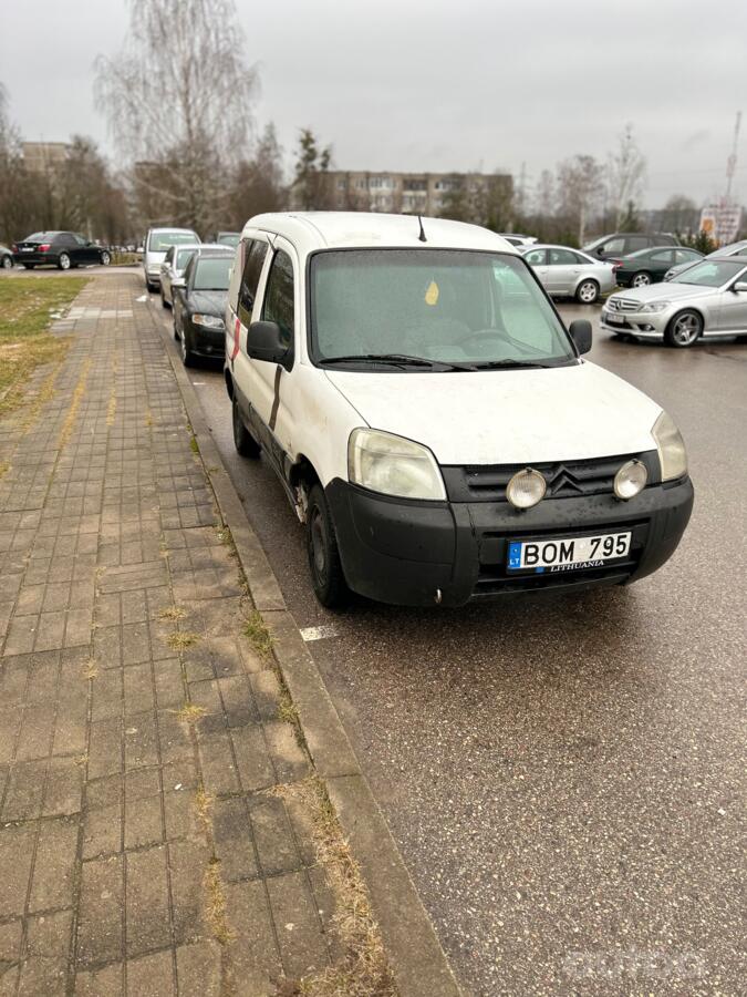 Citroen Berlingo 1 generation [restyling] First minivan