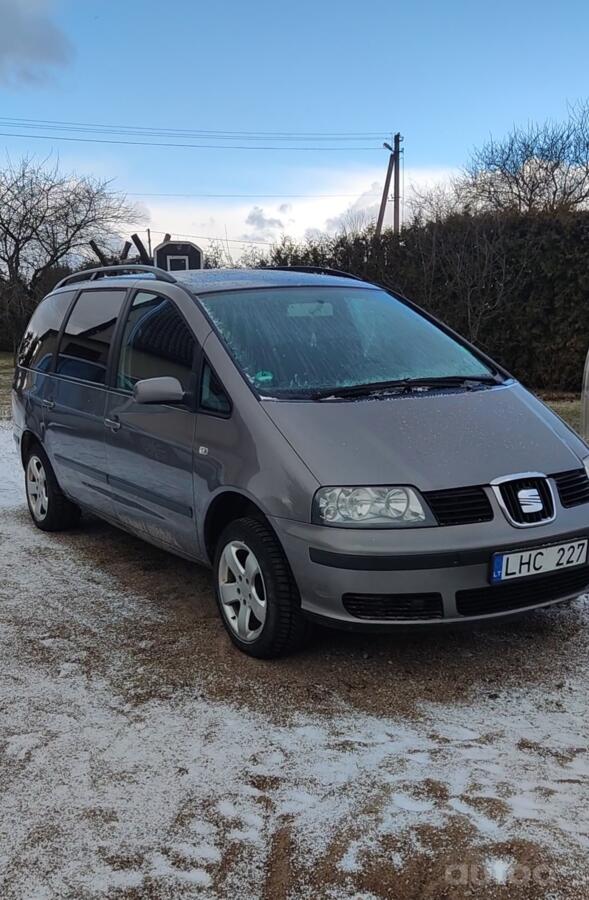 SEAT Alhambra 1 generation [restyling] Minivan