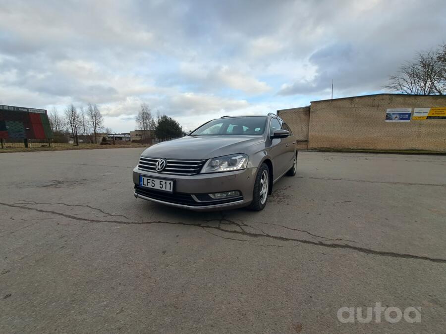 Volkswagen Passat B7 Variant wagon 5-doors