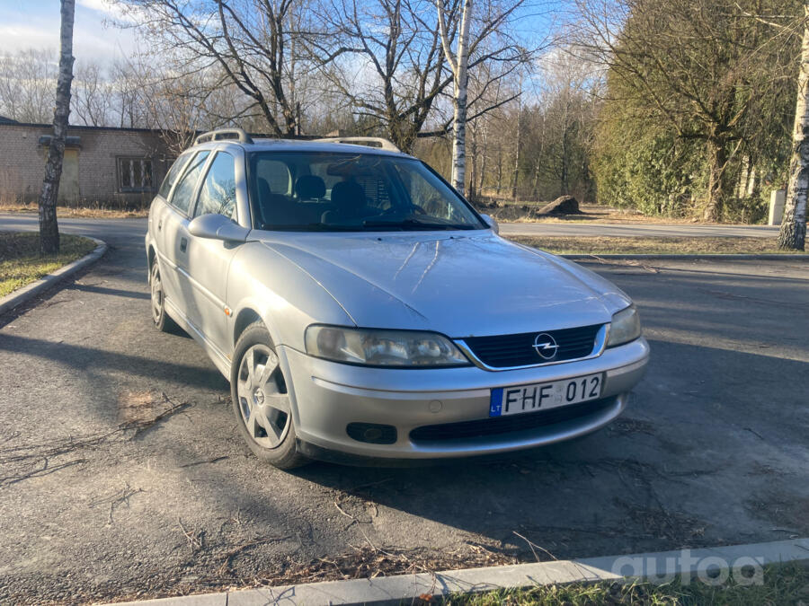Opel Vectra B wagon 5-doors