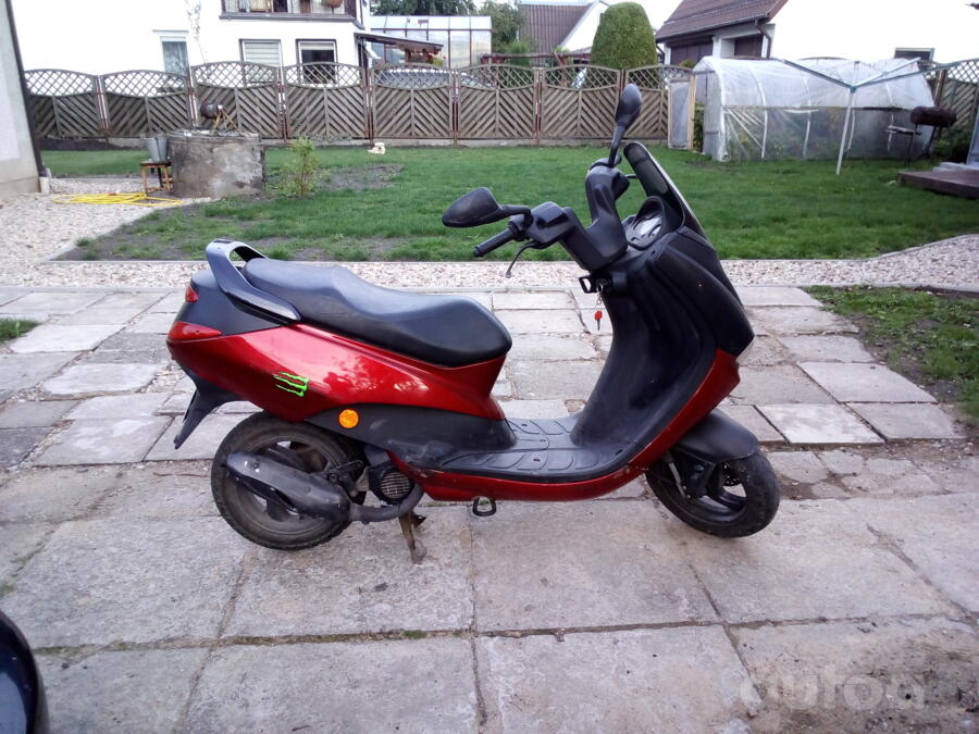 Peugeot Elyseo