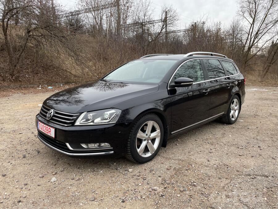 Volkswagen Passat Variant 1 generation wagon (5 doors)