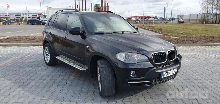 BMW X5 E70 Crossover