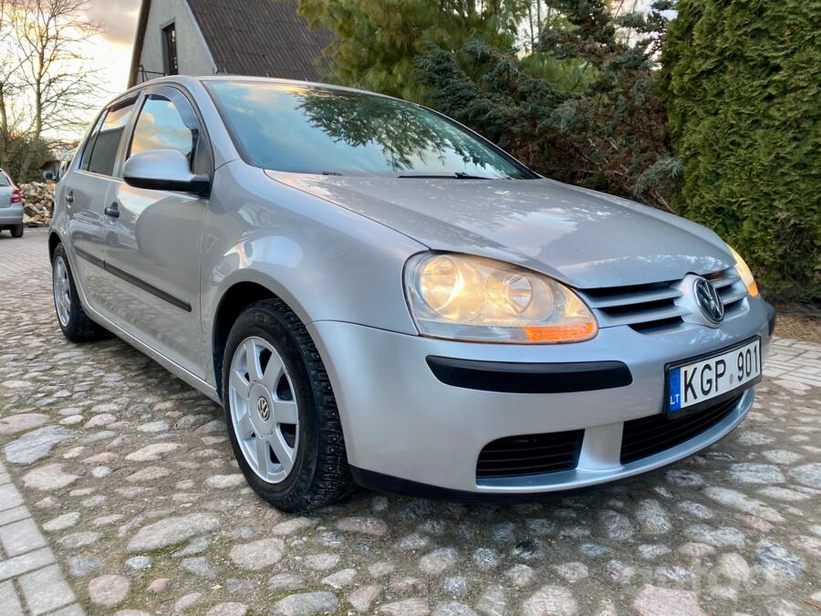 Volkswagen Golf 5 generation Hatchback 5-doors