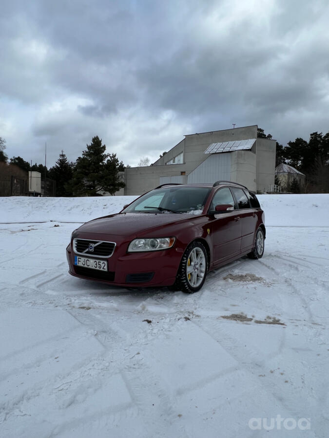 Volvo V50 1 generation [restyling]