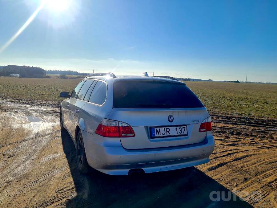 BMW 5 Series E60/E61 Touring wagon
