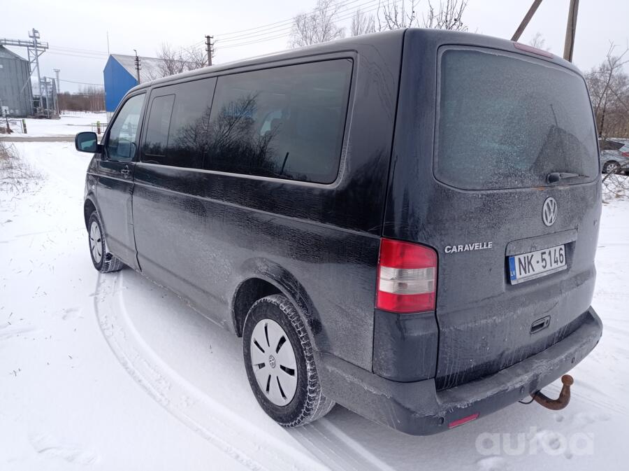 Volkswagen Caravelle T5 Minivan