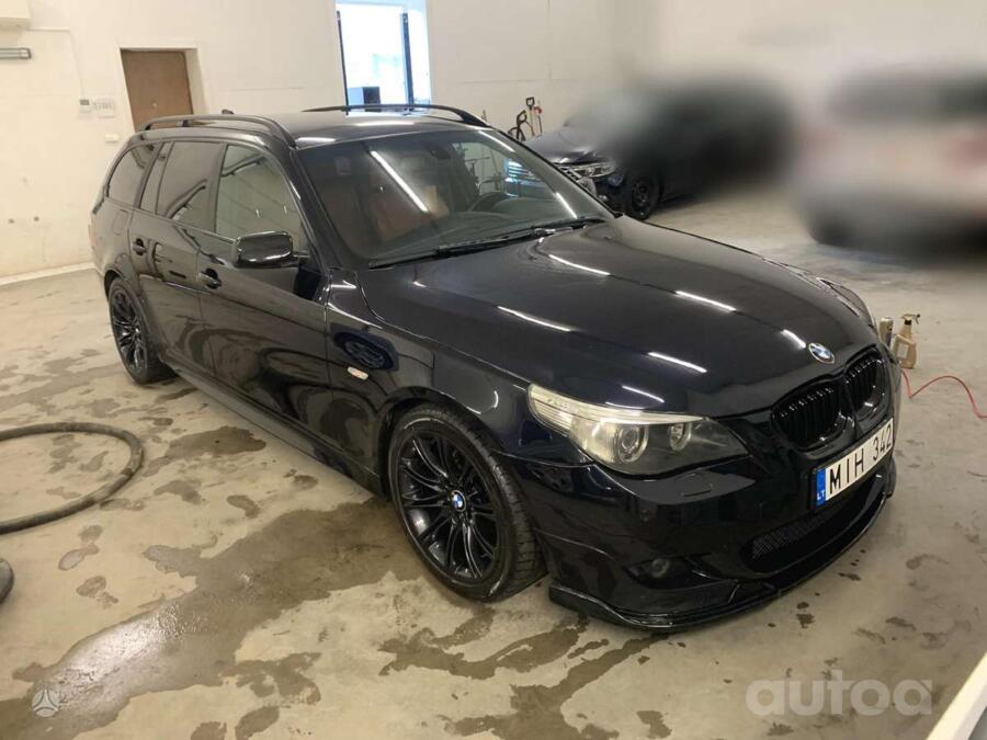 BMW 5 Series E60/E61 Touring wagon