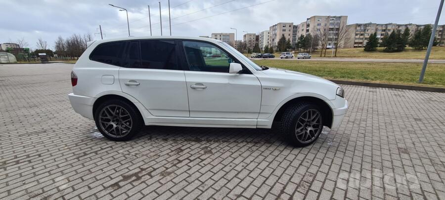 BMW X3 E83 Crossover