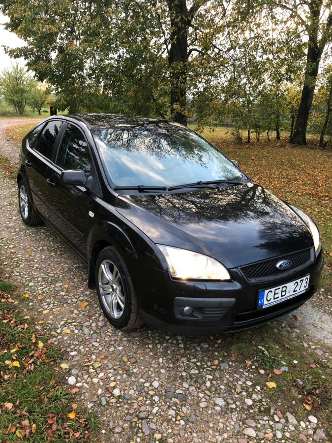 Ford Focus 2 generation Hatchback 5-doors