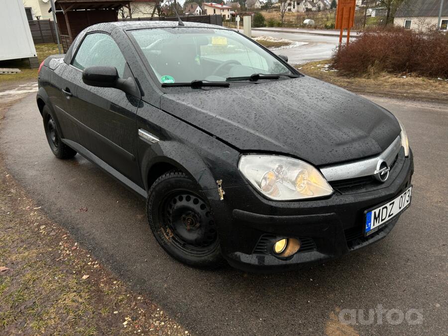Opel Tigra 2 generation Twin Top cabriolet
