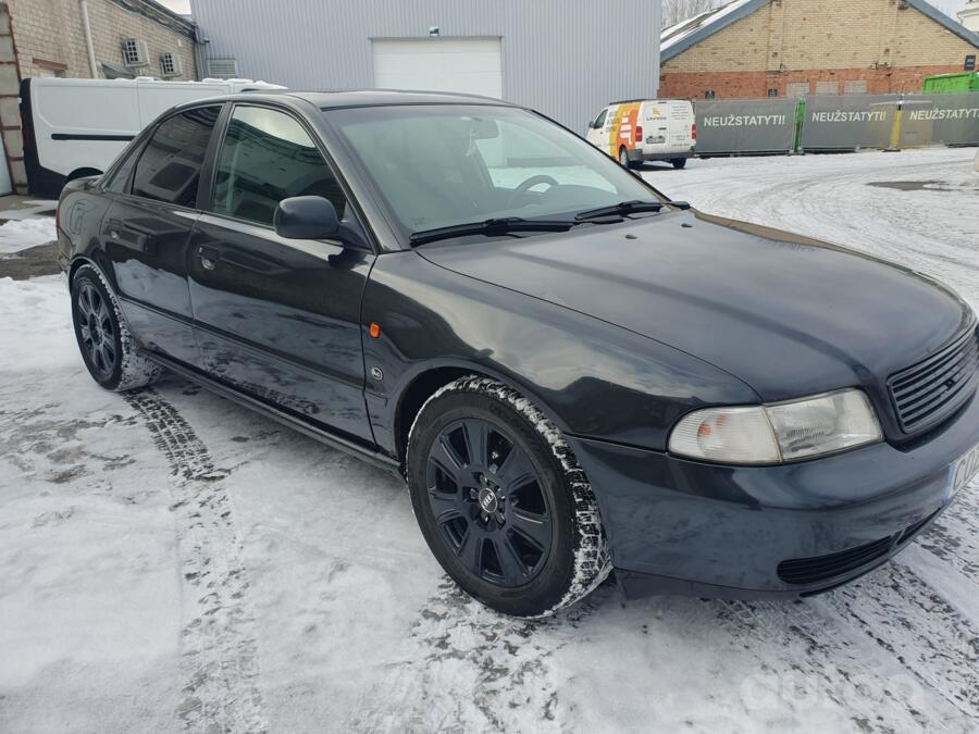 Audi A4 B5 Sedan
